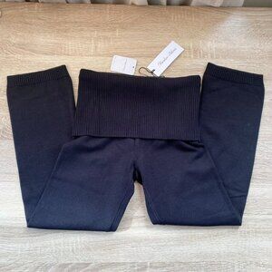 NWT Frankies Bikinis Milo Cloud Knit Capri Pants Black Small